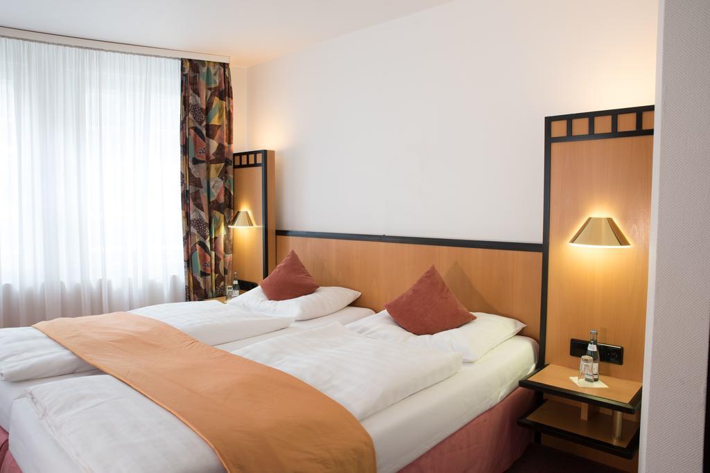 Hotel Schere Northeim Exterior photo