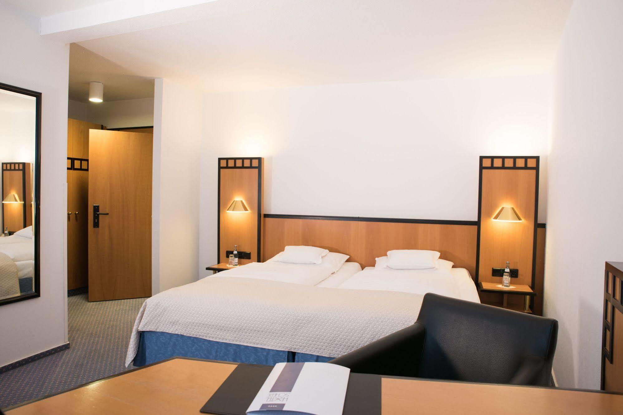 Hotel Schere Northeim Exterior photo